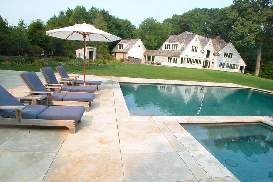 Vanishing Edge Outdoor Pool Brick, New Jersey Residential Pool Design by Omega Pool Structures, Inc